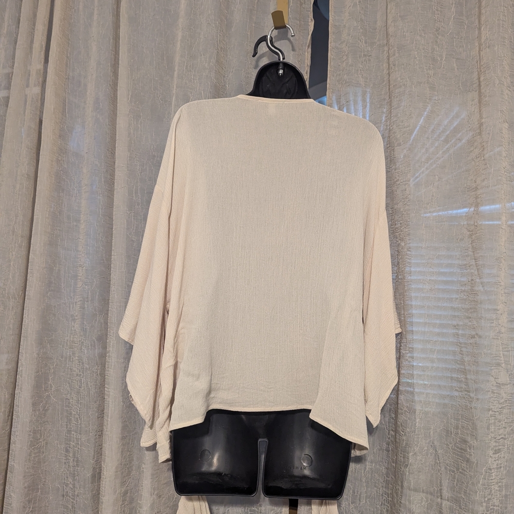 Final Touch Cream Kimono Sleeve Poncho - Picture 5 of 6